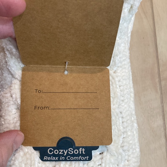 NWT Chenille Dearfoams slippers - Picture 6 of 12